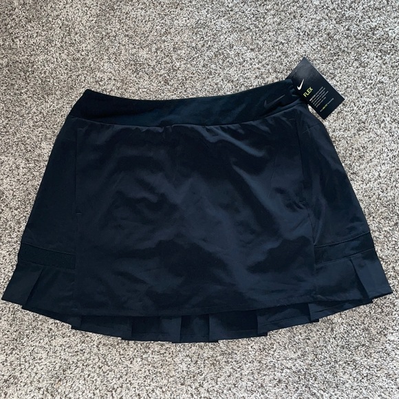 Nike Dresses & Skirts - NWT Nike Skirt!